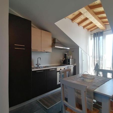 Collina Di Cloe Apartamento Guarene Exterior foto